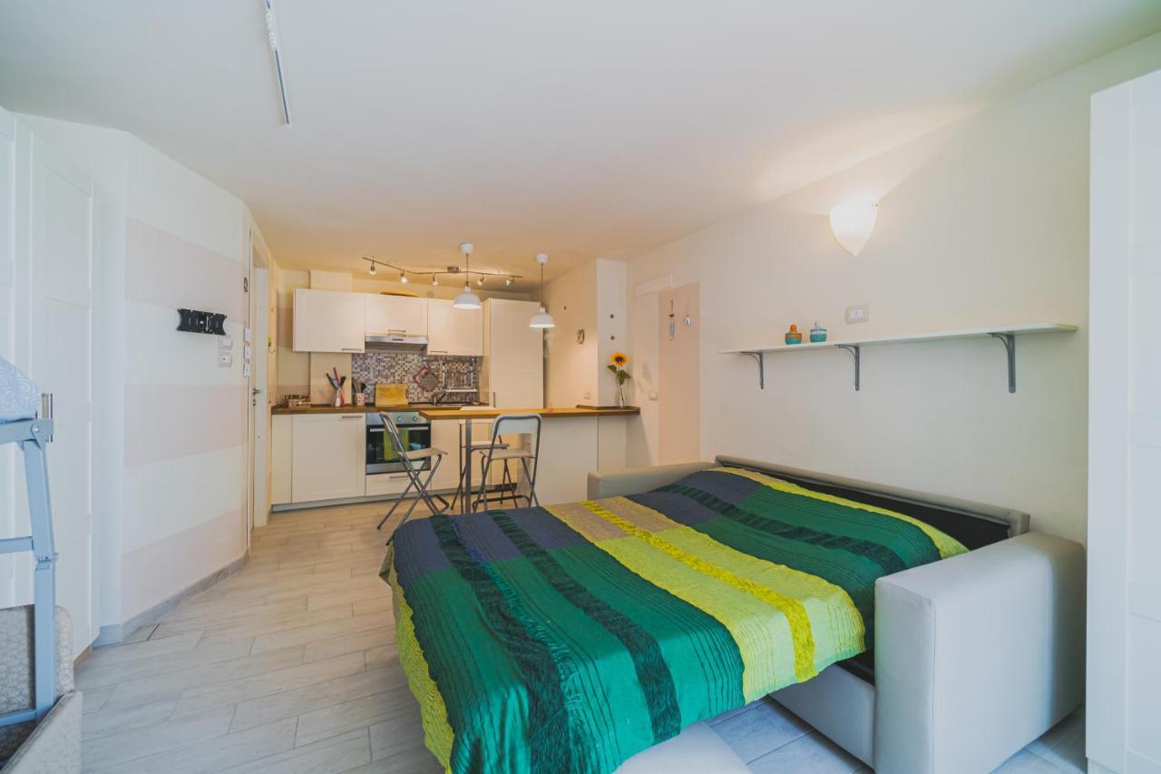 Monolocali Le Lecce Pool & Tennis Capoliveri  Exterior photo